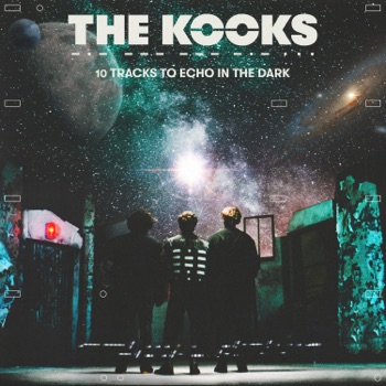 Cover de 10 Tracks To Echo In The Dark