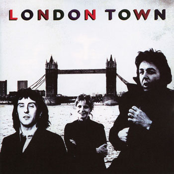 Cover de London Town